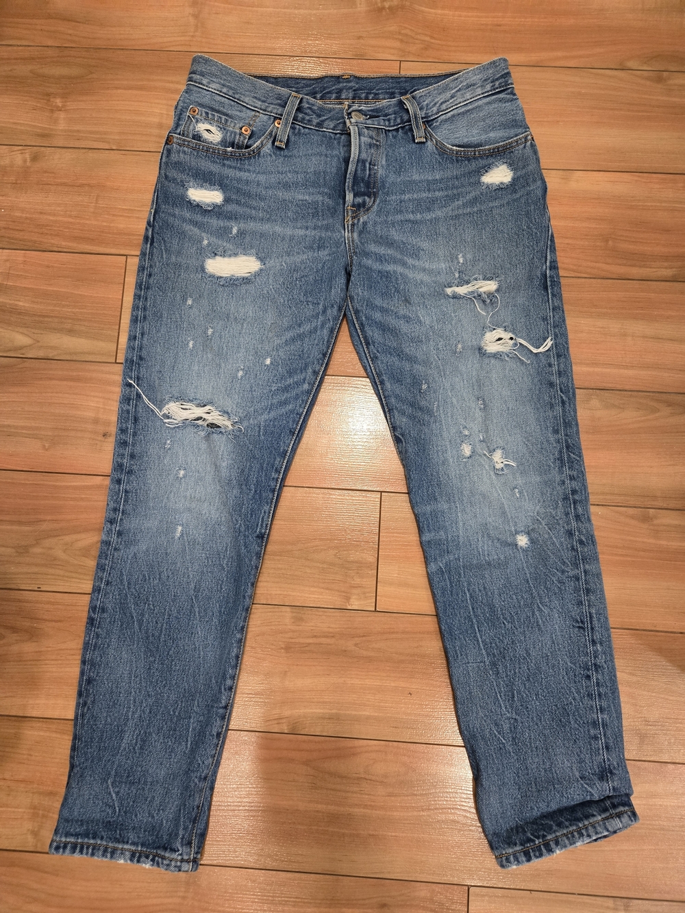 Women's Distressed LEVI'S
